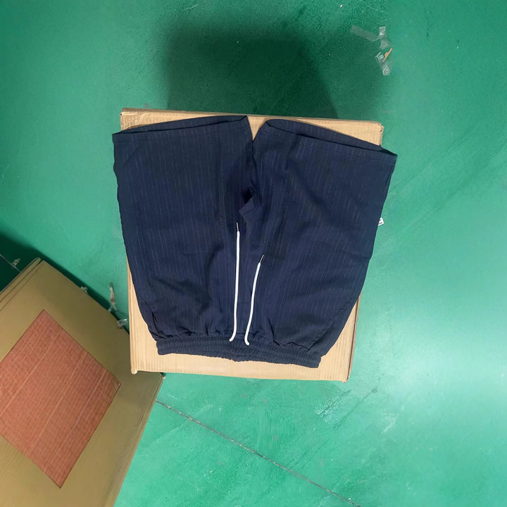 Casual beach shorts for men with elastic drawstring Lune London