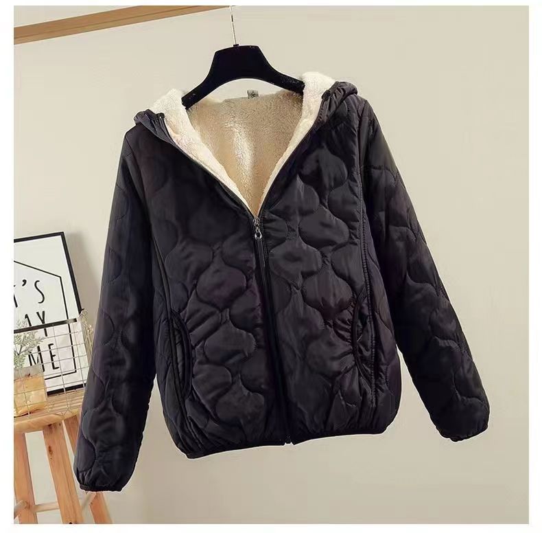 Ladies quilted transitional jacket with soft lining Lune London
