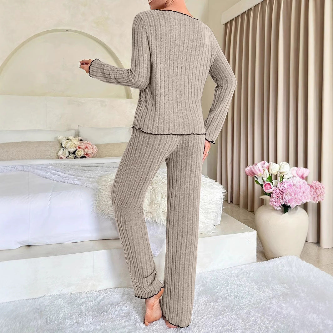 Ladies Comfortable Two-Piece Pajama with Contrast Ruffles Lune London