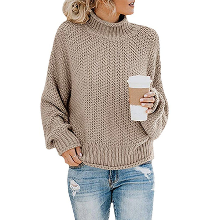 Comfortable knitted sweater for women with a high collar and relaxed fit Lune Londonl