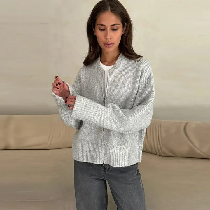 Veste en tricot oversize pour femmes avec zipper intégral Chic & Stil