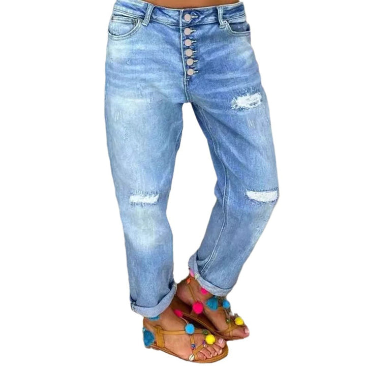 Women's Boyfriend Jeans with Button Closure and Distressed Details Chic Und Stil