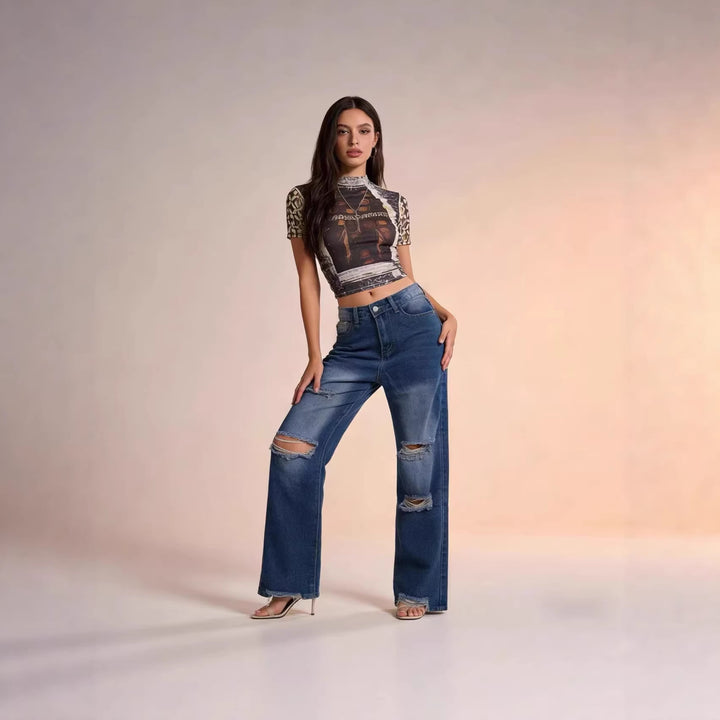 Women's wide jeans with stylish destroyed detail and comfortable fit Lune London