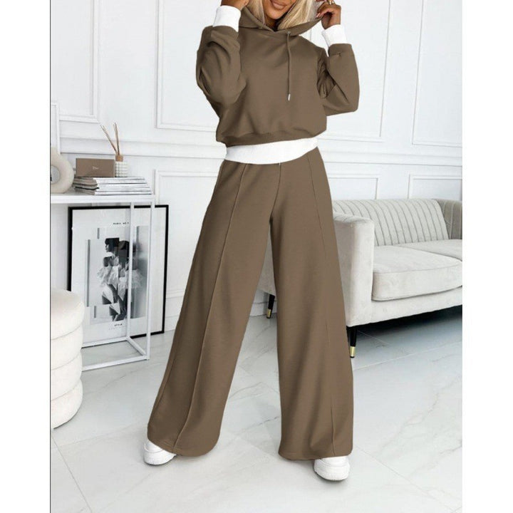 Lune London women's sporty lounge set