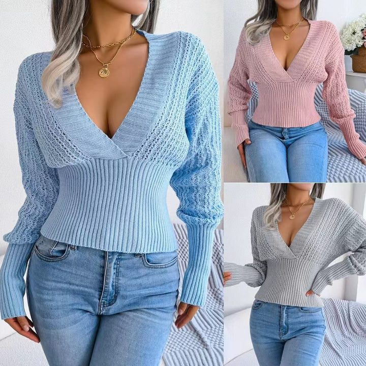 Knitted sweater for women with V-neck and fine mesh structure Lune London