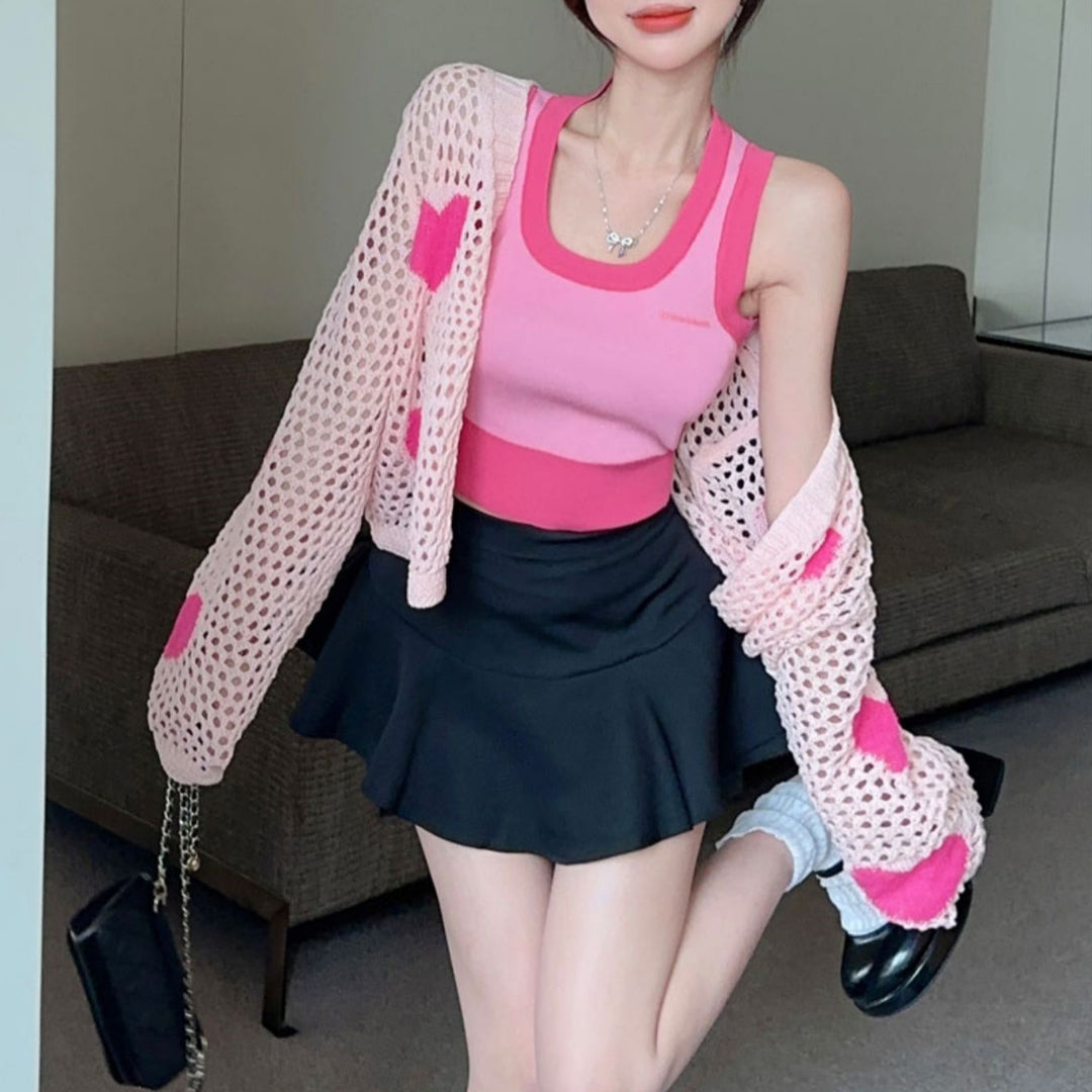 Women's sporty crop-top with thin knit cardigan Lune London