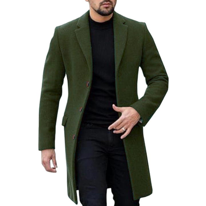 Elegant wool coat for men with a modern cut and practical pockets Lune London