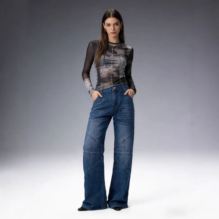 Women's loose-fitting jeans with unique seam details Lune London