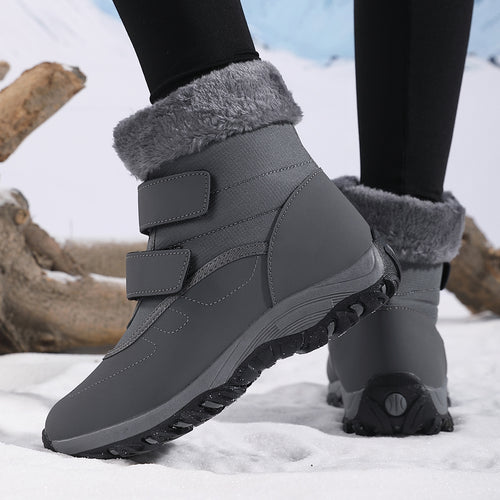 Women's winter boots with non-slip sole and warm inner lining Lune London