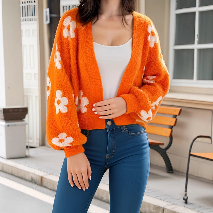 Ladies trendy cardigan with floral design Lune London