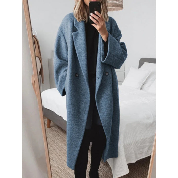 Oversized wool coat for women with elegant lapels and double button closure Lune London