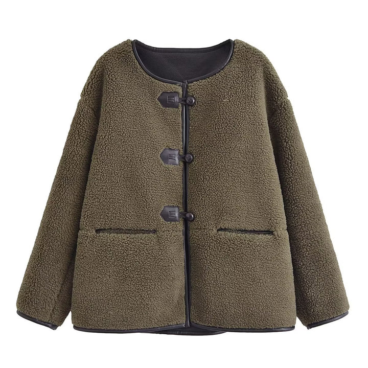 Ladies comfortable A-shaped cardigan with button closure Lune London