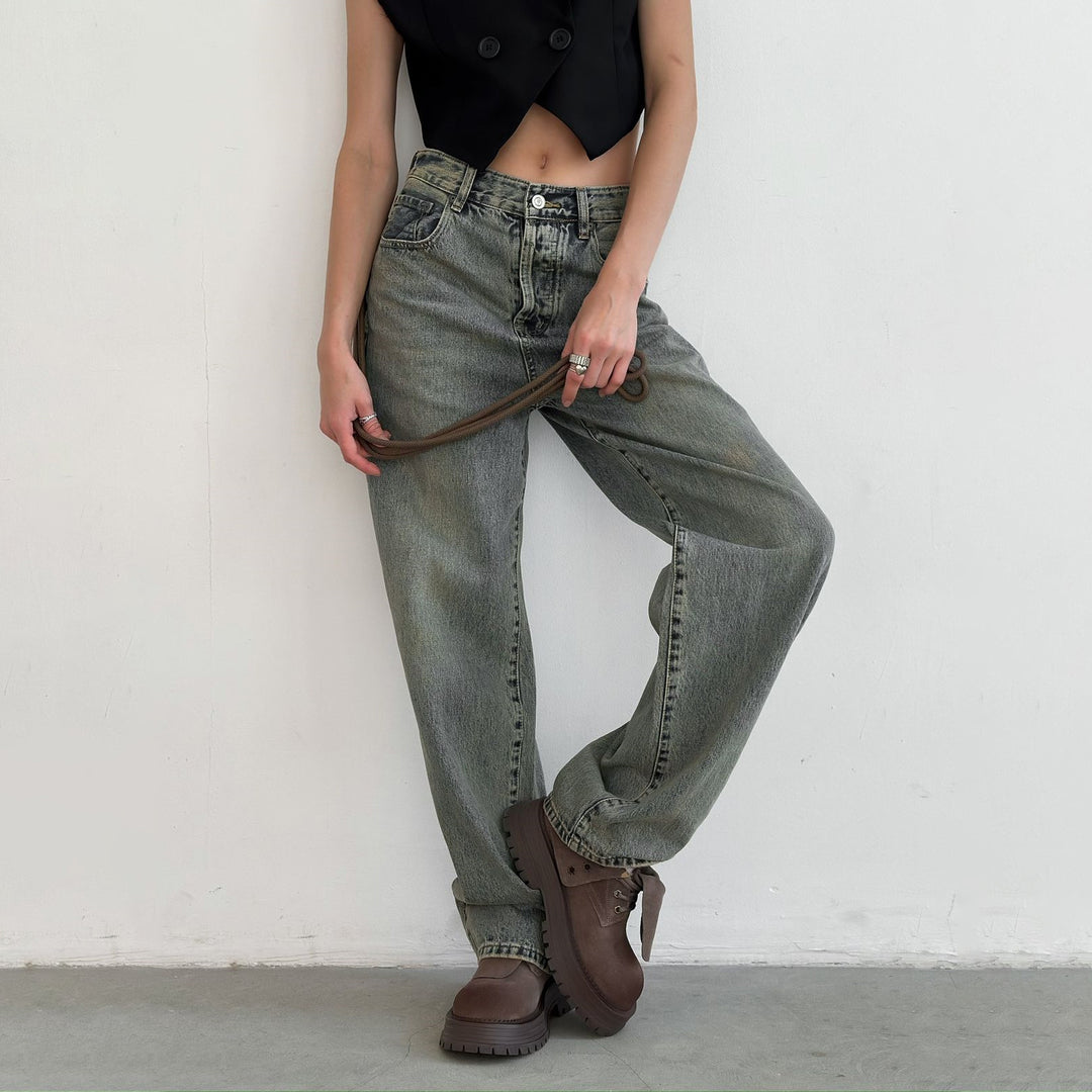 Relaxed Fit jeans for women with a casual cut and high-quality materials Lune London