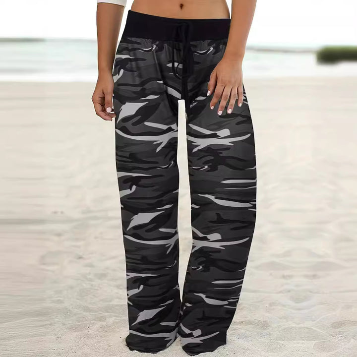 Women's leisure pants with a modern camouflage look Lune London