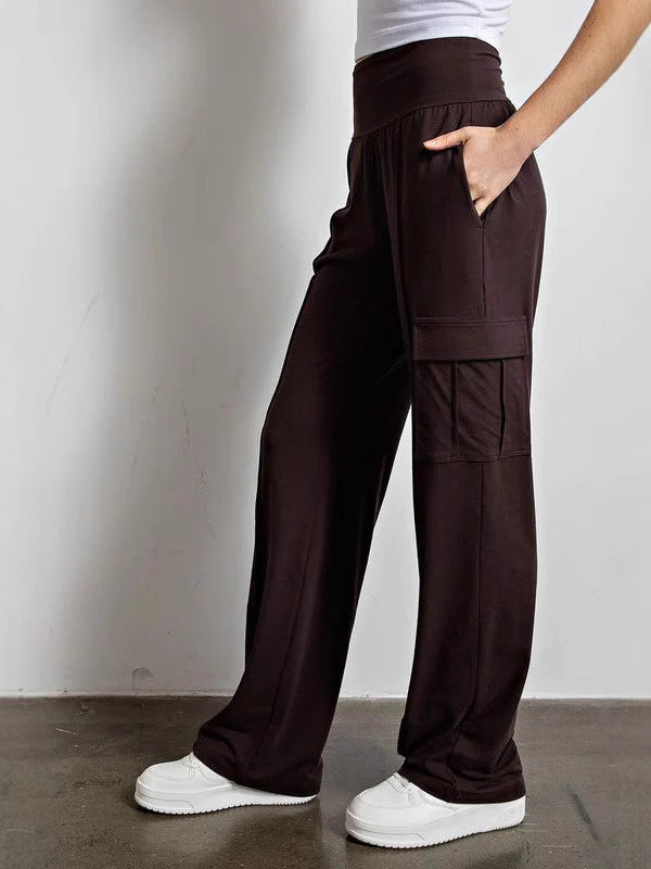 High waist cargo pants for women with convenient pockets Lune London