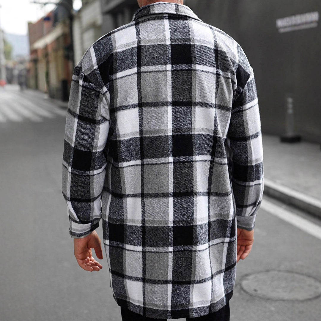 Flannel shirt jacket for men with a checked design and practical pockets Lune London