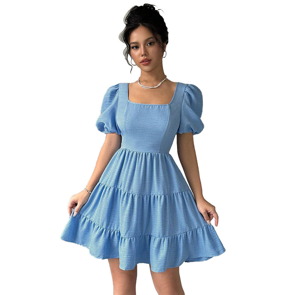 Robe pour femmes avec manches bouffantes et ourlet à volants Chic & Stil