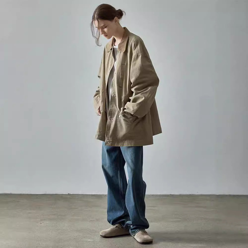 Veste utility surdimensionnée pour femmes en tissu robuste et avec poches pratiques Chic & Stil