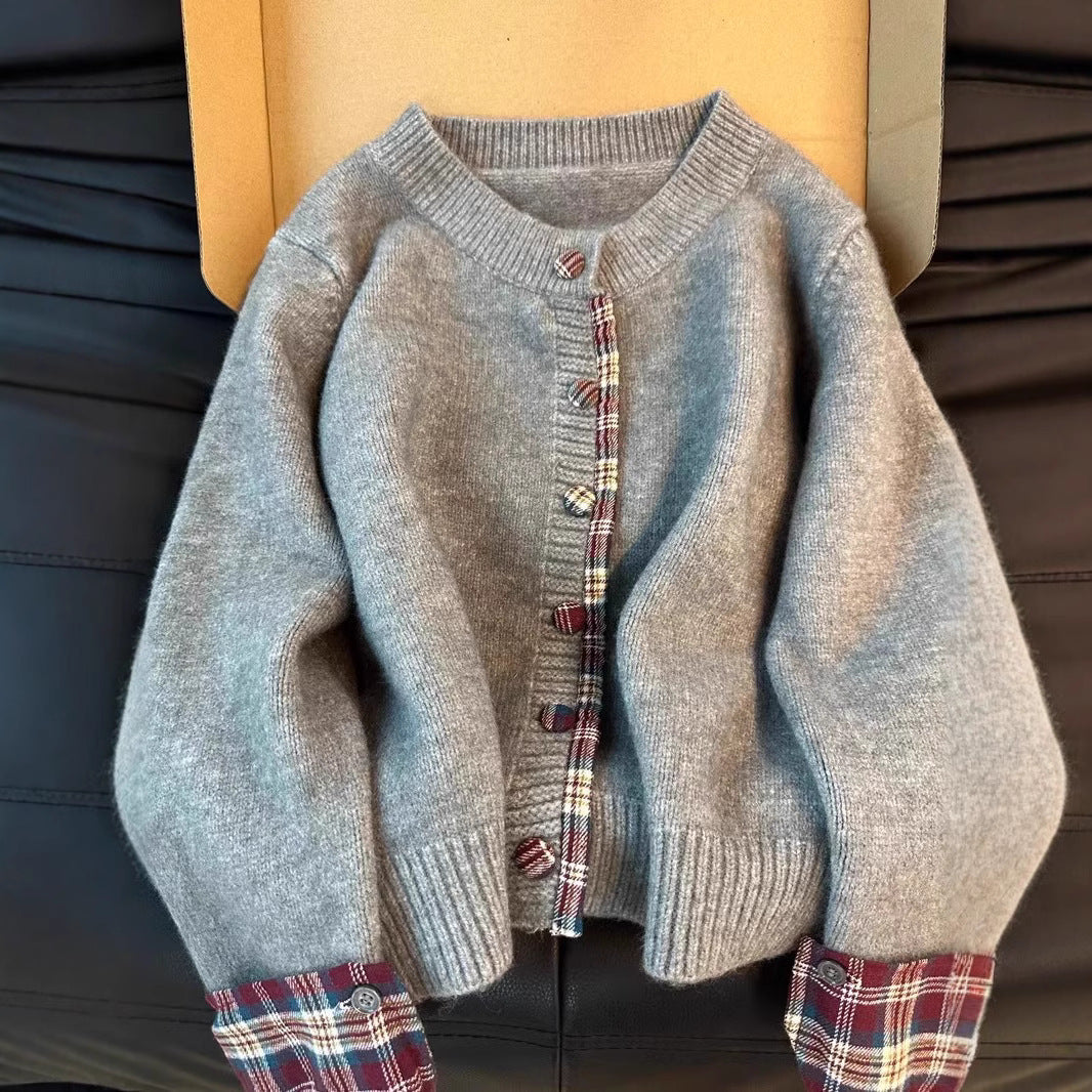 Women's Knit Jacket with Contrasting Collar and Decorative Buttons Lune London