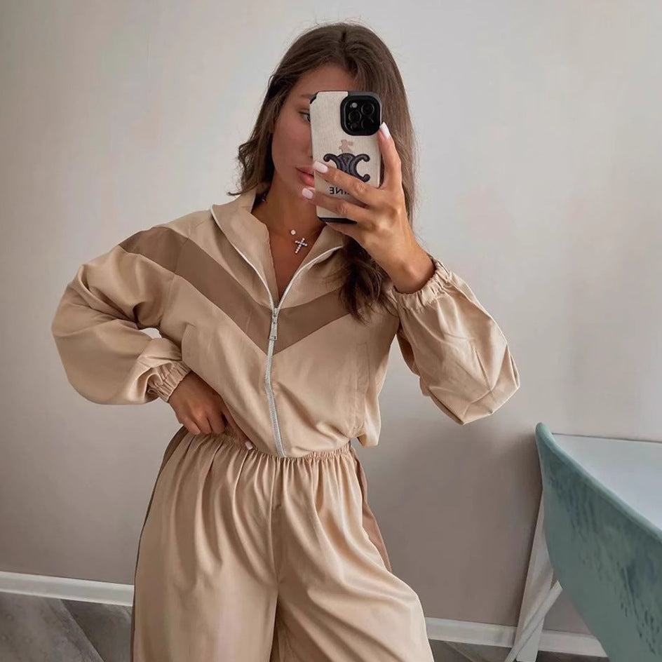 Ladies Training Fashion sporty tracksuit with trendy cut and practical pockets Lune London