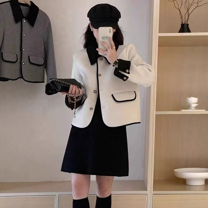 Elegant lady short jacket with contrasting details Lune London