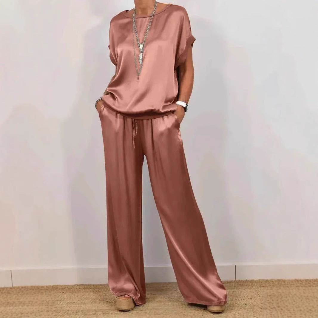 Women’s Elegant Satin Lounge Set with Loose Fit and Casual Top Lune London