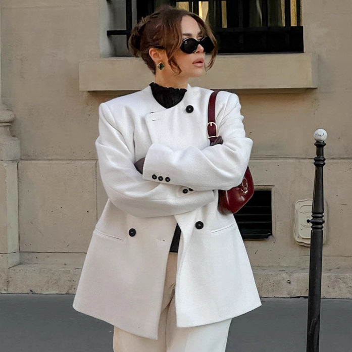Oversized wool jacket for women with elegant cut Lune London