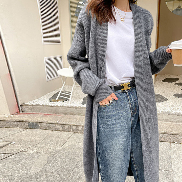 Knit cardigan for women with a relaxed fit and practical pockets Lune London