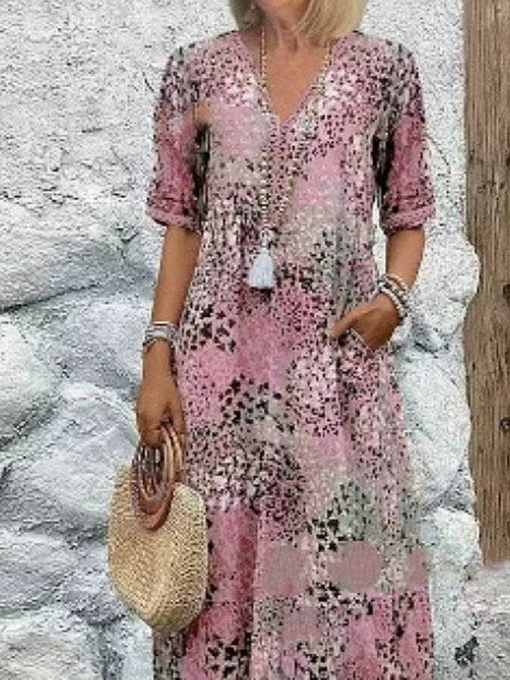 Fashion leisure dress for women with floral pattern and side pockets Lune London