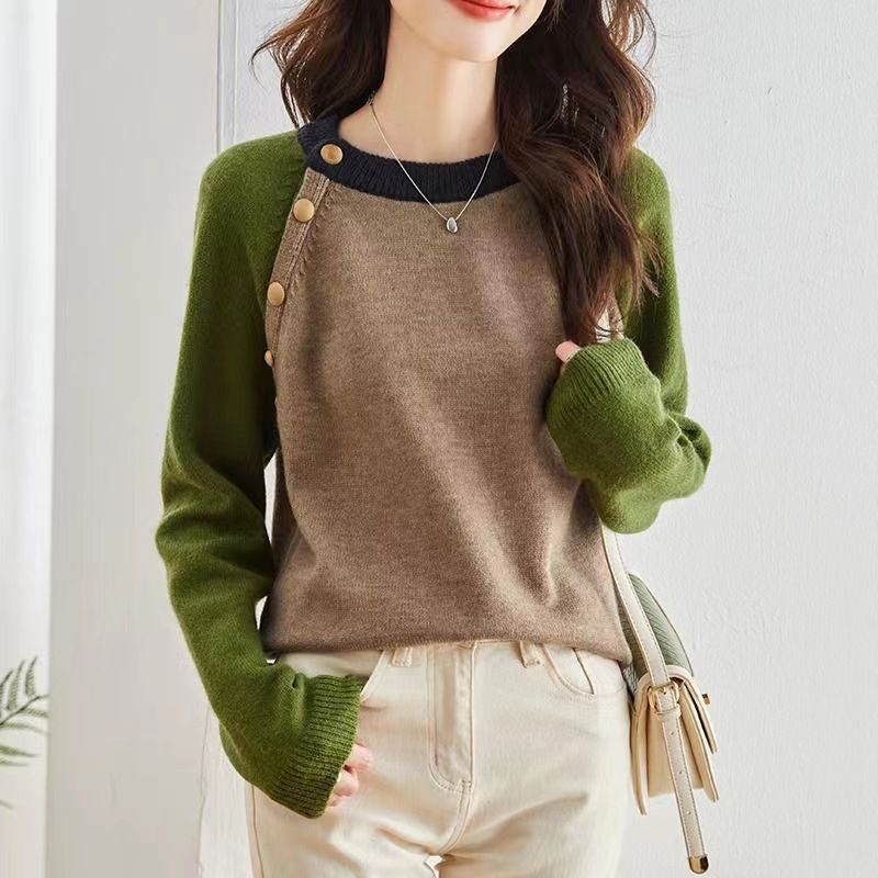 Pull en tricot confortable pour femmes avec de gros boutons Chic & Stil