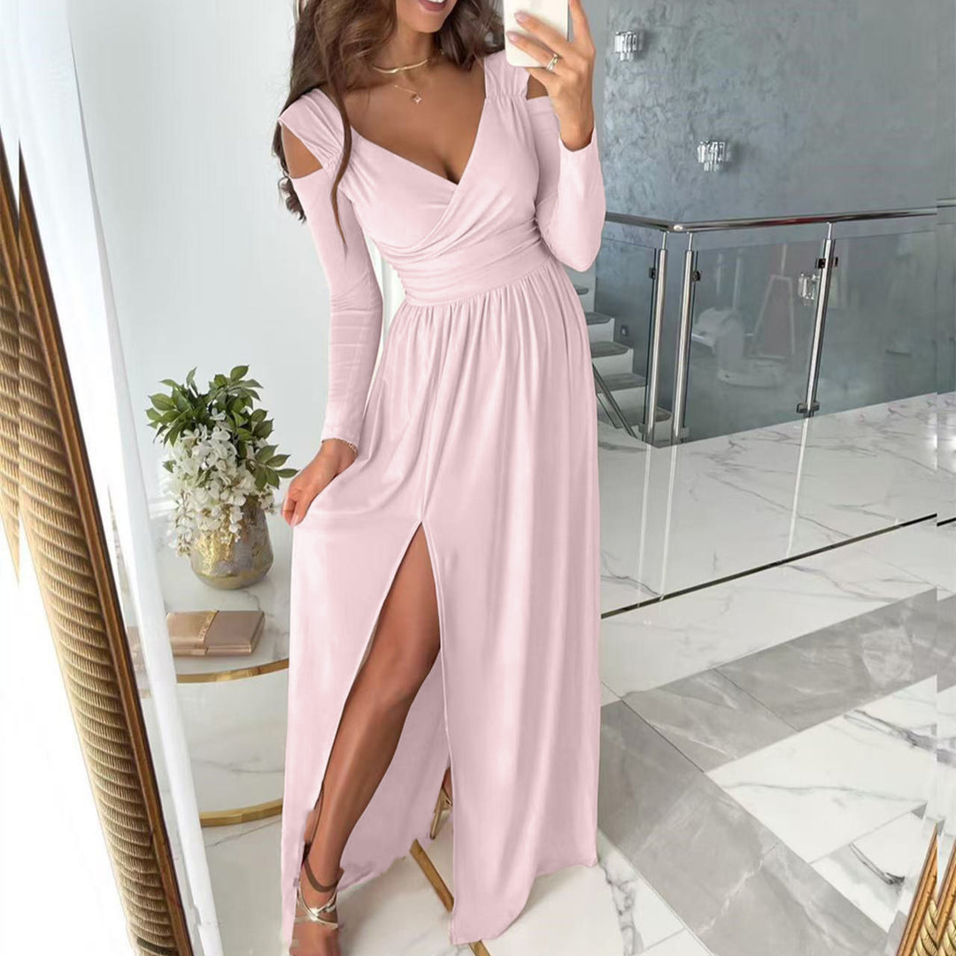 Maxi dress for women with a fitted cut and elegant sleeves Lune London