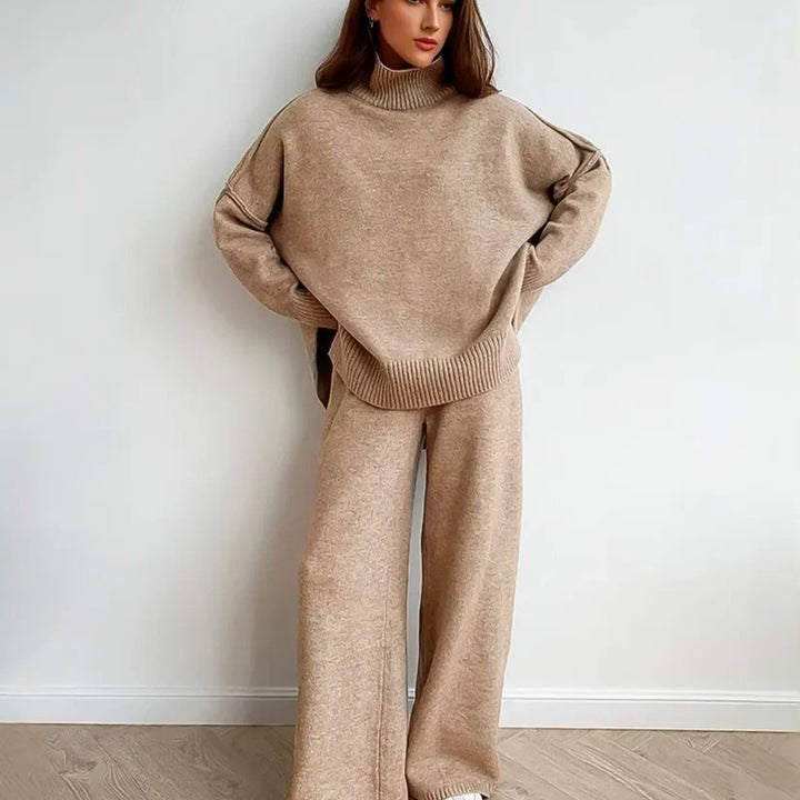 Ensemble en maille pour femmes avec col haut et coupe large Chic & Stil