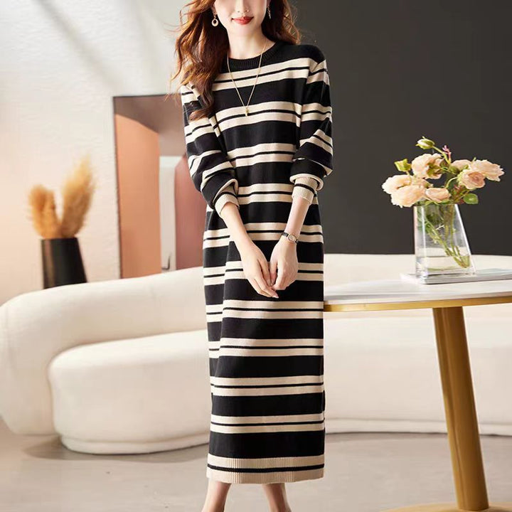 Robe tricotée à manches longues pour femmes avec un motif rayé moderne et une coupe confortable Chic & Stil