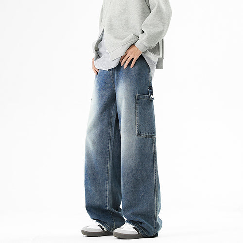 Casual and wide cargo jeans for men Lune London