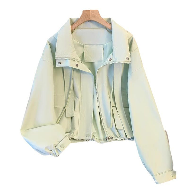 Veste de transition légère pour femmes avec ceinture ajustable et poches pratiques Chic & Stil