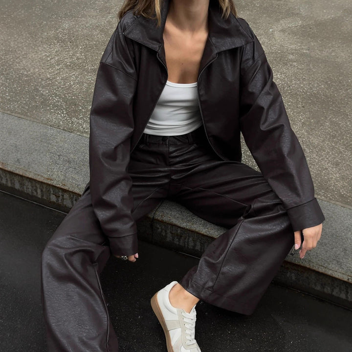 Casual synthetic leather set for women with oversized jacket and comfortable pants Lune London
