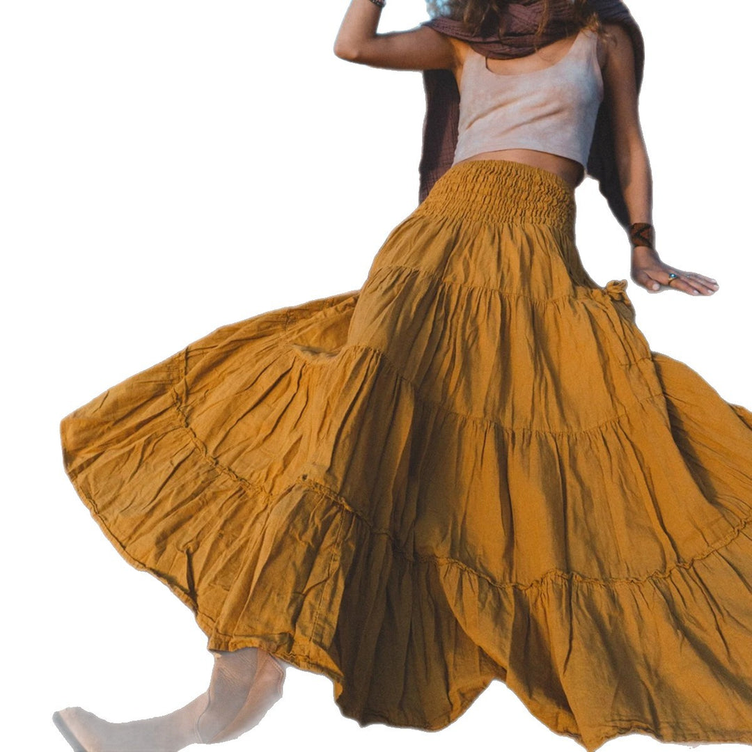 Casual long skirt for women with practical pockets and relaxed fit Lune London