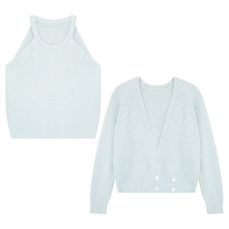 Cardigan court pour femmes avec un décolleté en V profond et des détails de boutons Chic & Stil