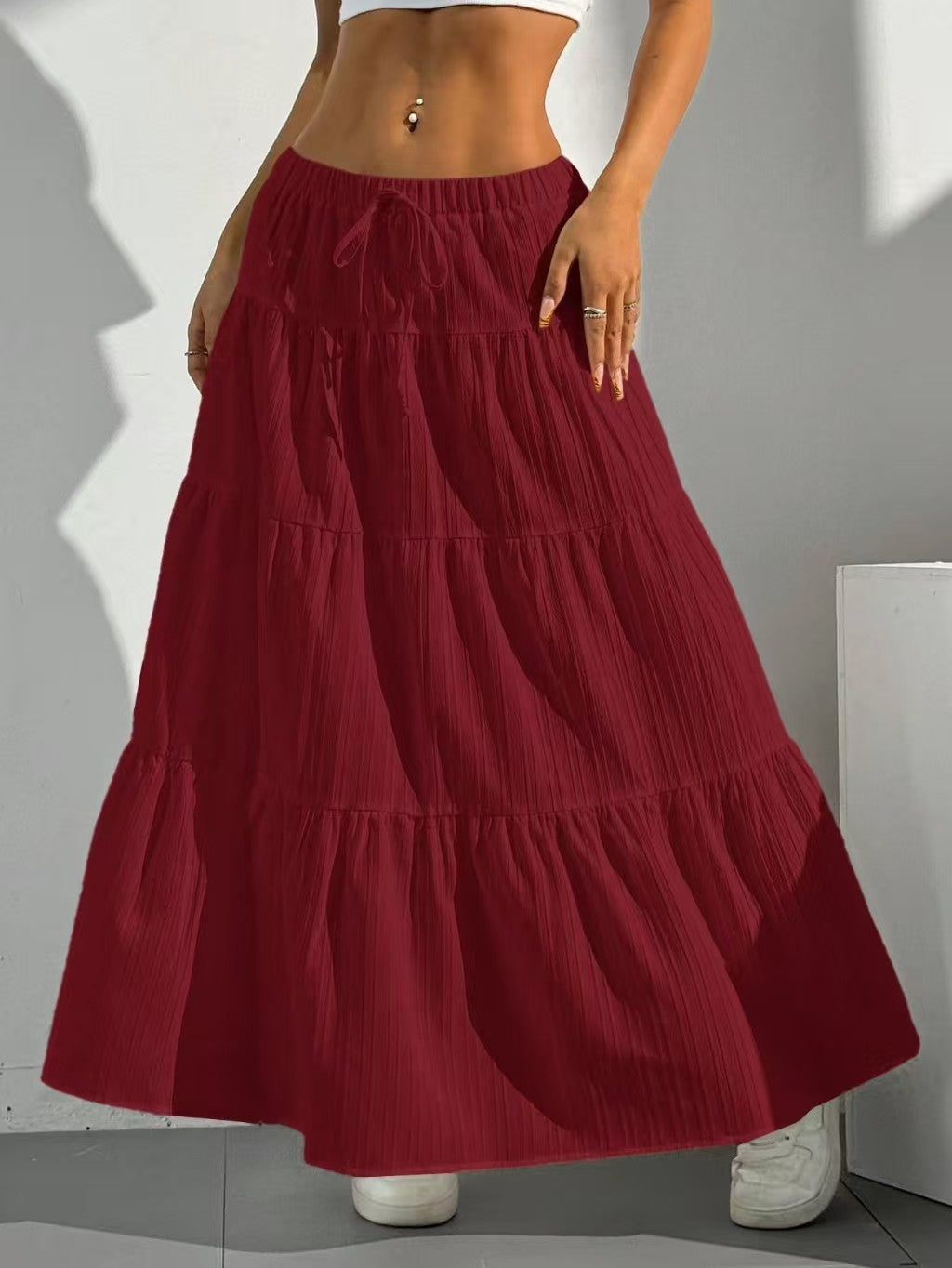 Long ruffled skirt for ladies with elastic waistband and gathers Lune London