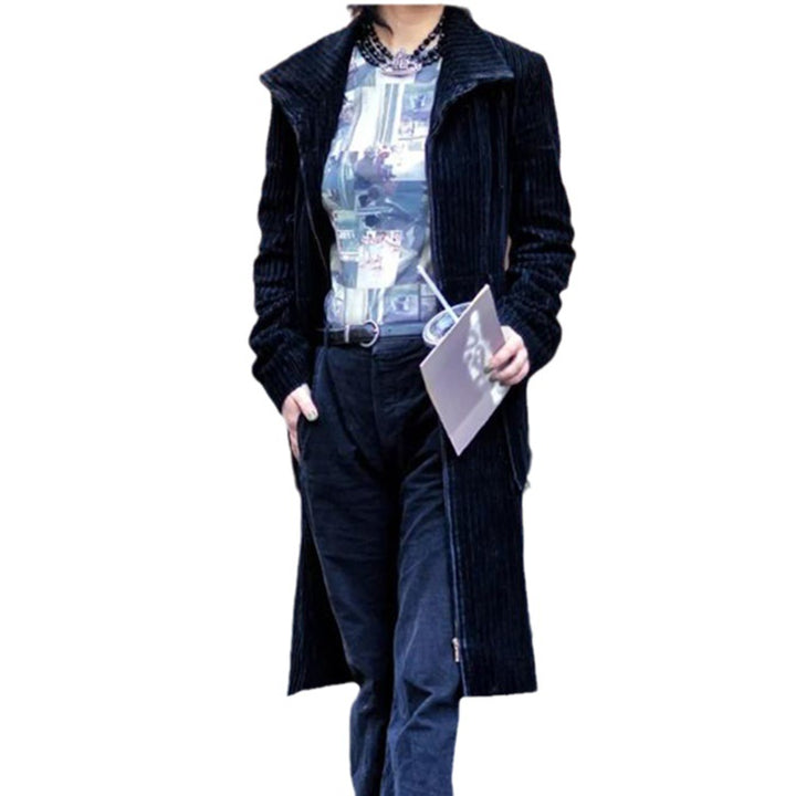 Elegant velvet coat for women with soft structured surface Lune London