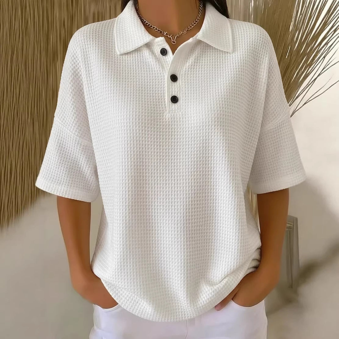 Ladies sporty polo shirt made of waffle piqué Lune London