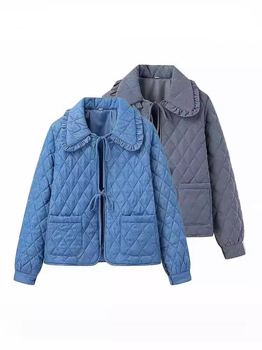 Quilted jacket for women with large collar and practical pockets Lune London