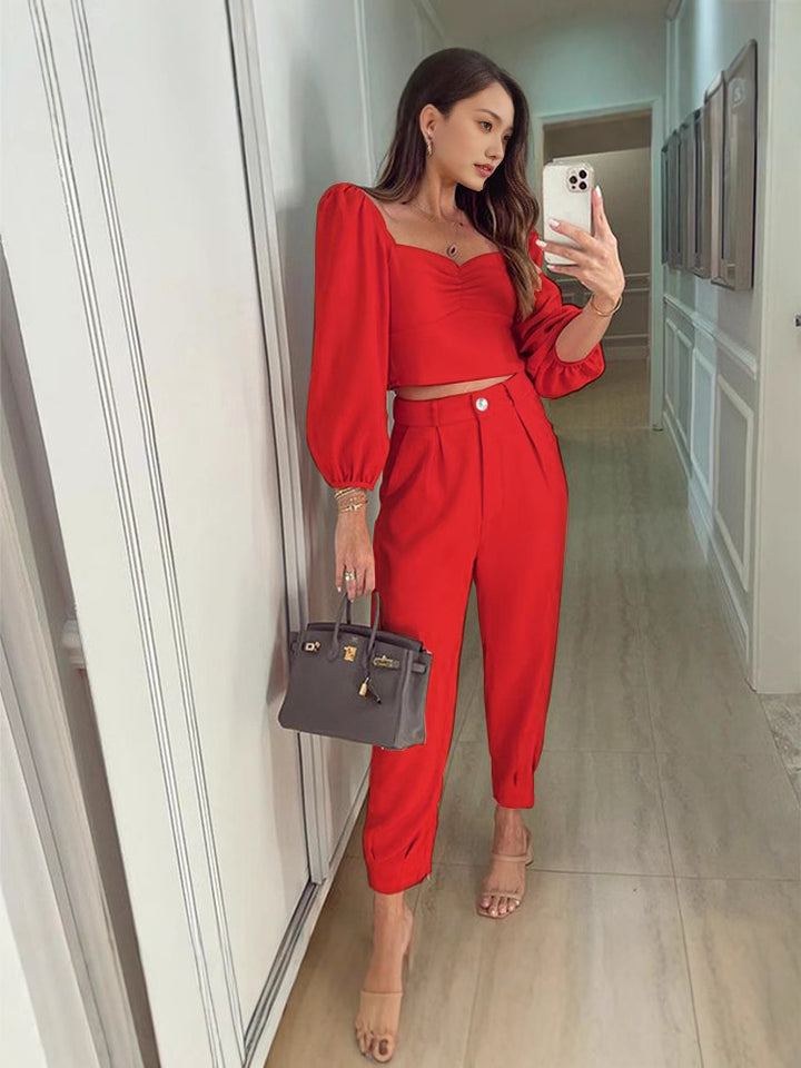 Women Elegant High-End with Balloon Sleeves and High-Waisted Pants Lune London