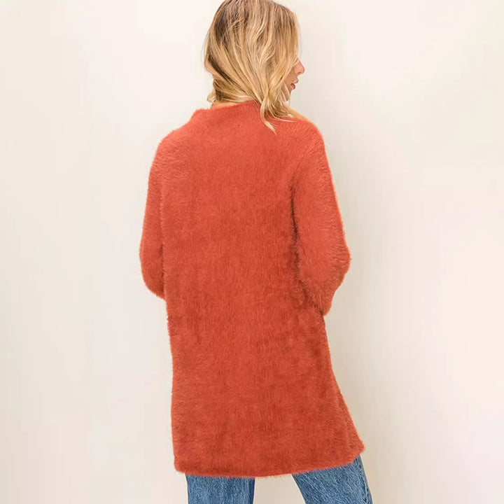 Long comfortable sweater for women with side slits and soft material Lune London