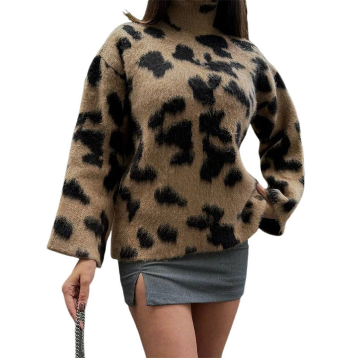 Oversized sweater for women with chic and stylish leopard print