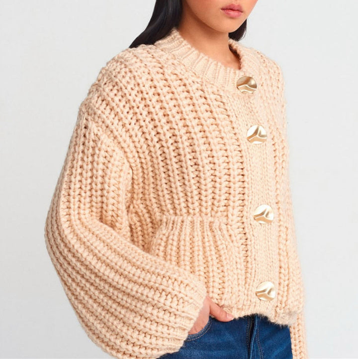Thick knit women's sweater with modern details Lune London