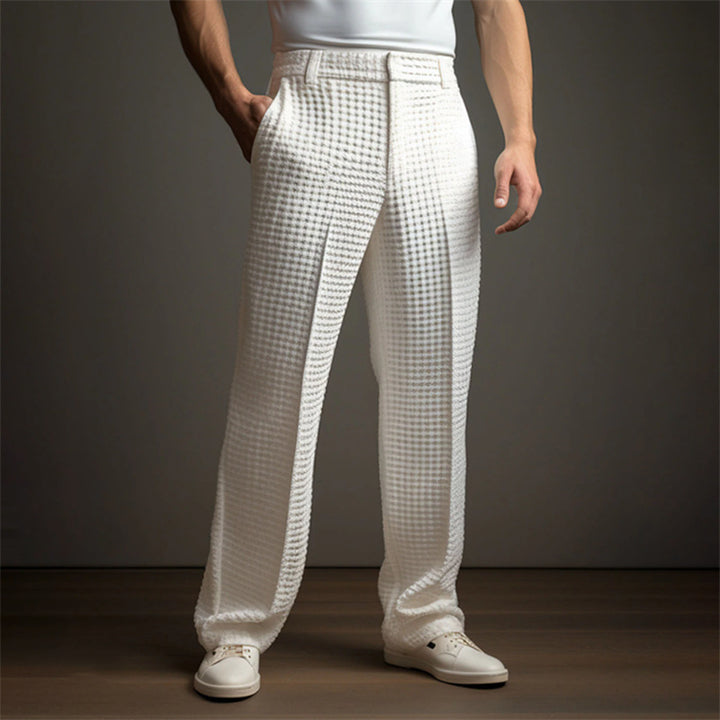 Lune London Elegant Casual Pants for Men with a Modern Check Pattern