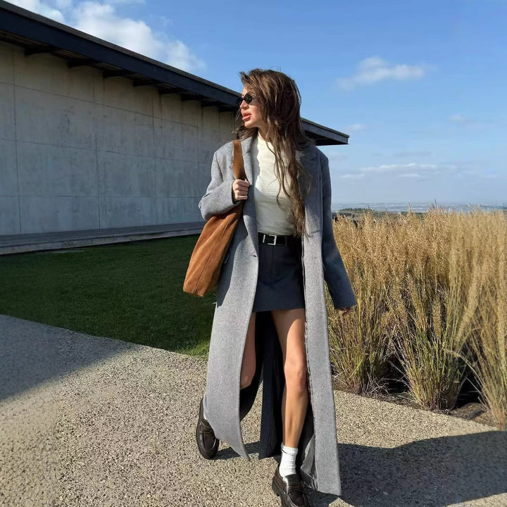 Manteau d'hiver élégant pour femmes avec patte de boutonnage double et coupe moderne Chic & Stil