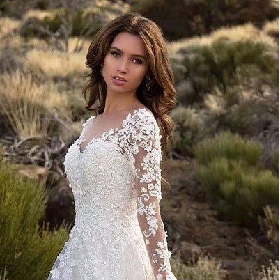 Lune London | Elegant White Bridal Wedding Dress