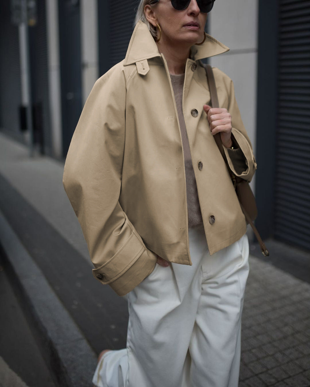 Casual jacket for ladies with a minimalist design and wide collar Lune London